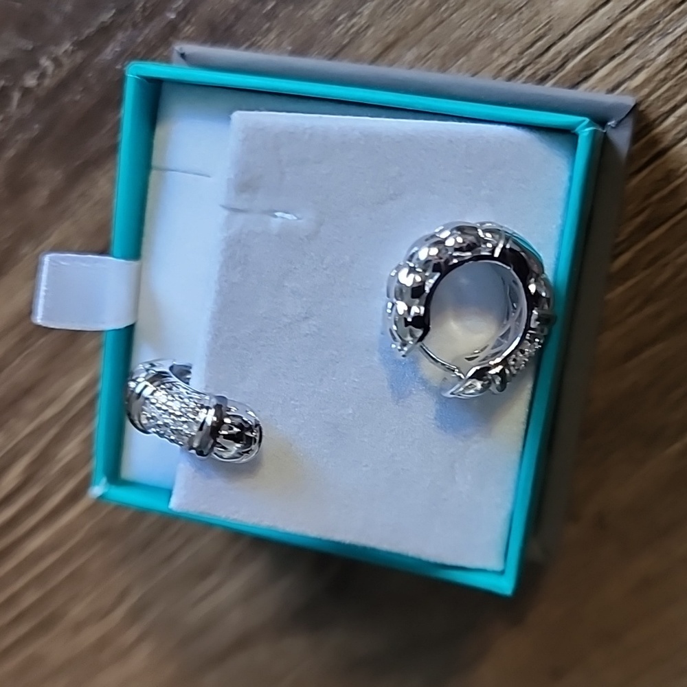 Effy Silver gold diamond earrings